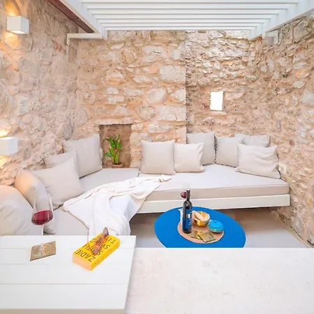 Casa Calma - Zf Hvar Апартаменти