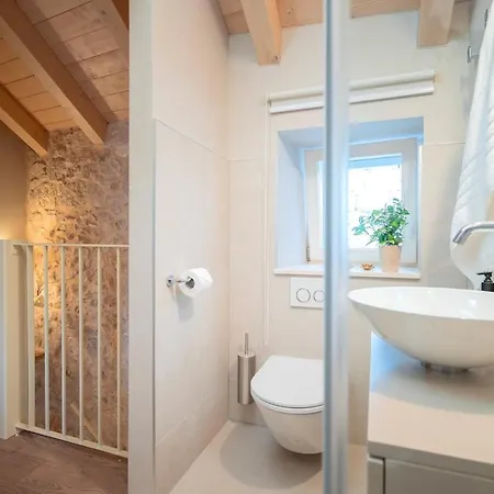 Апартаменти Casa Calma - Zf Hvar *