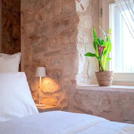 Casa Calma - Zf Hvar Апартаменти